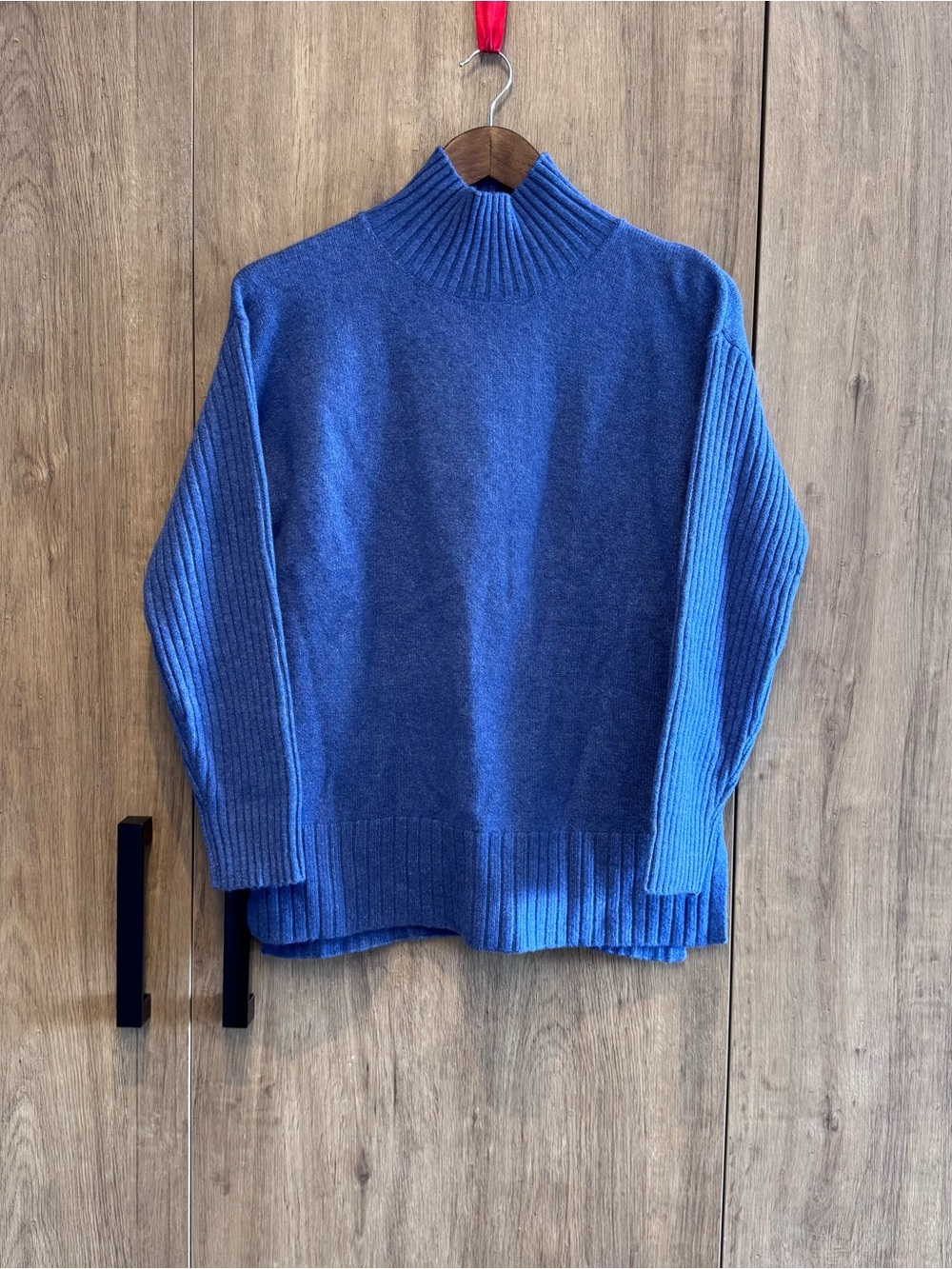 L.L. Bean Essential Classic Indigo Turtleneck Sweater Split Hem Gorpcore S